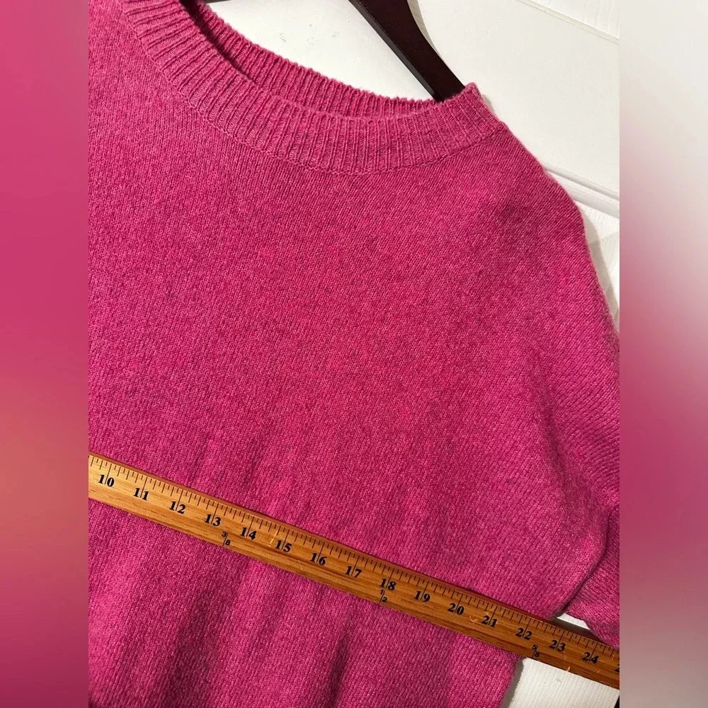 NWT LE LIS Hot Pink Oversized XS Wool Blend Crew Neck SOFT LIKE CASHMERE Sweater